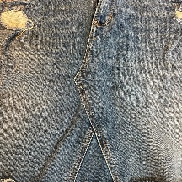 Old Navy Distressed Jean Skirt - Picture 3 of 6